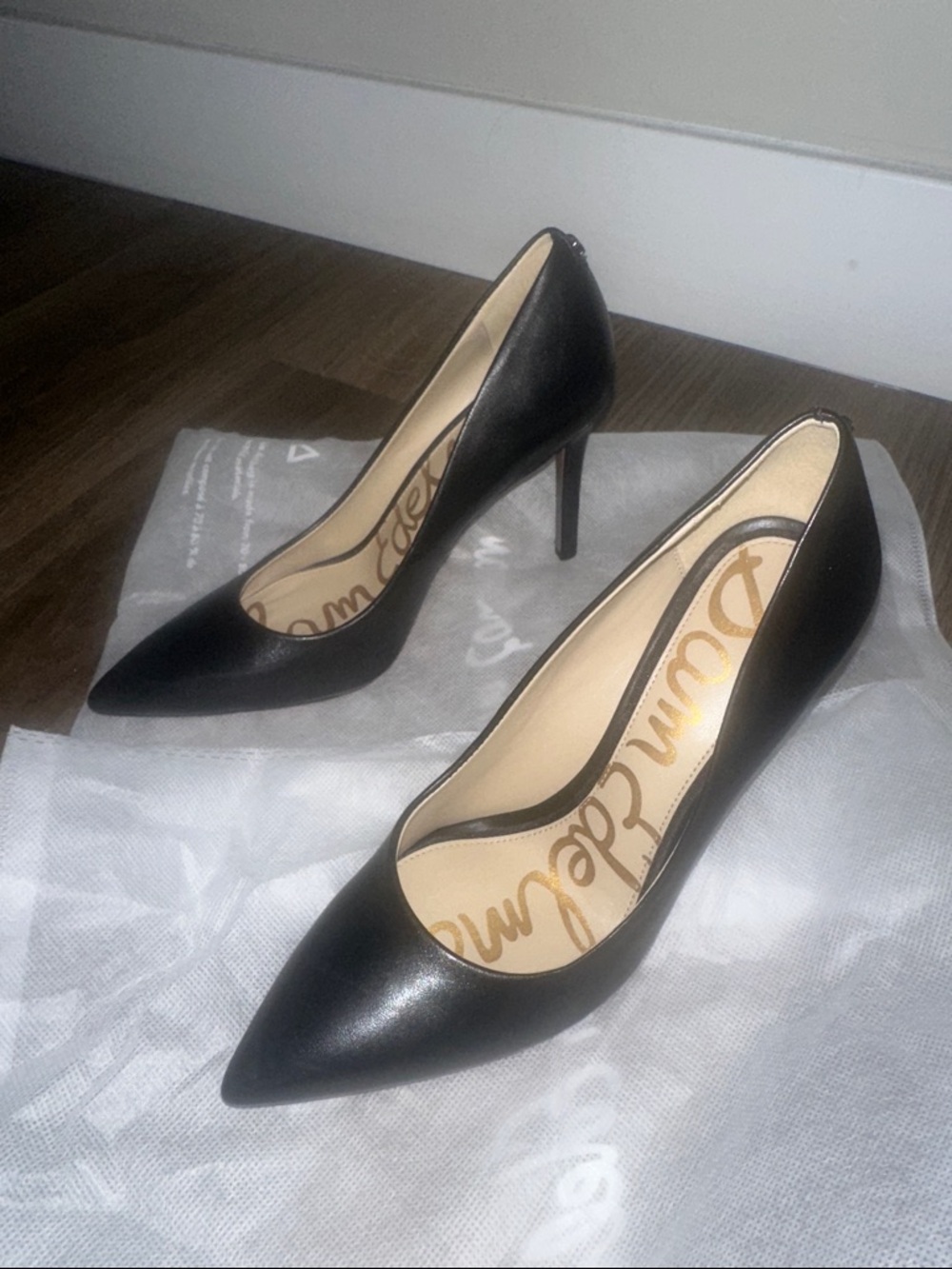 Sam Edelman Hazel Pointed Toe Pump - Black leather